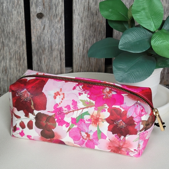 NEW Ted Baker Pink and Red Pressed Flowers Loaf Cosmetic Bag - Picture 4 of 11